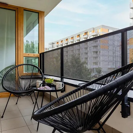 Modern With Balcony Mokotow Business Centre By Renters Apartament