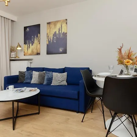 Modern With Balcony Mokotow Business Centre By Renters Apartment