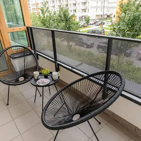 アパート Modern With Balcony Mokotow Business Centre By Renters ワルシャワ